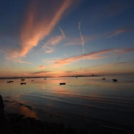 Holiday home Vivez Au Gre Des Marees Quettehou